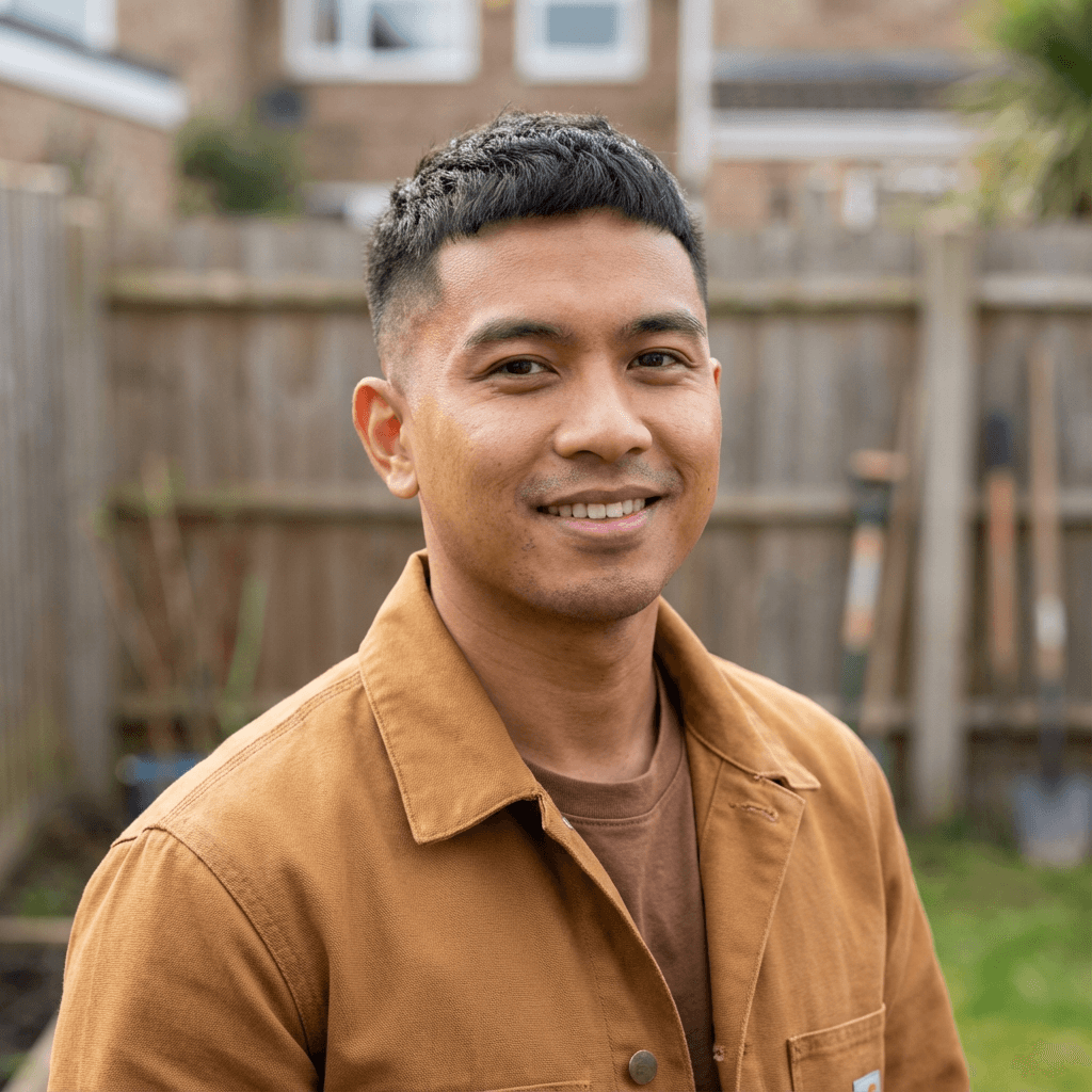 Male small business owner in his late 30s, White, professional in a consulting office